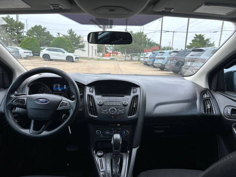 2016 Ford Focus S