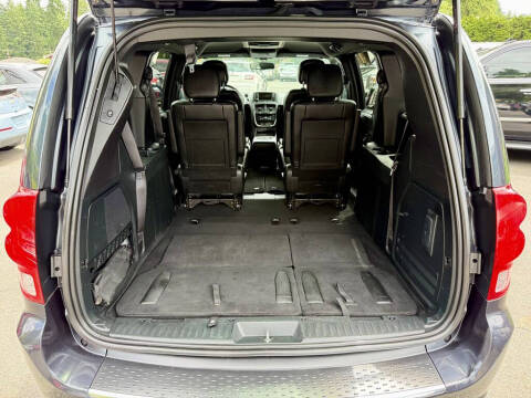 2013 Dodge Grand Caravan R/T