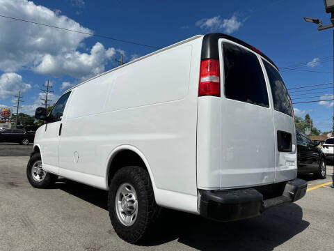 2019 Chevrolet Express 2500