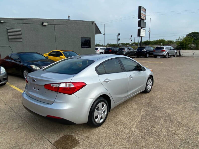 2015 Kia Forte LX