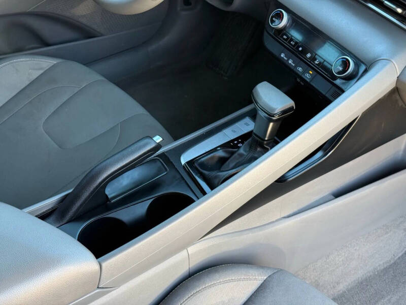 2022 Hyundai Elantra