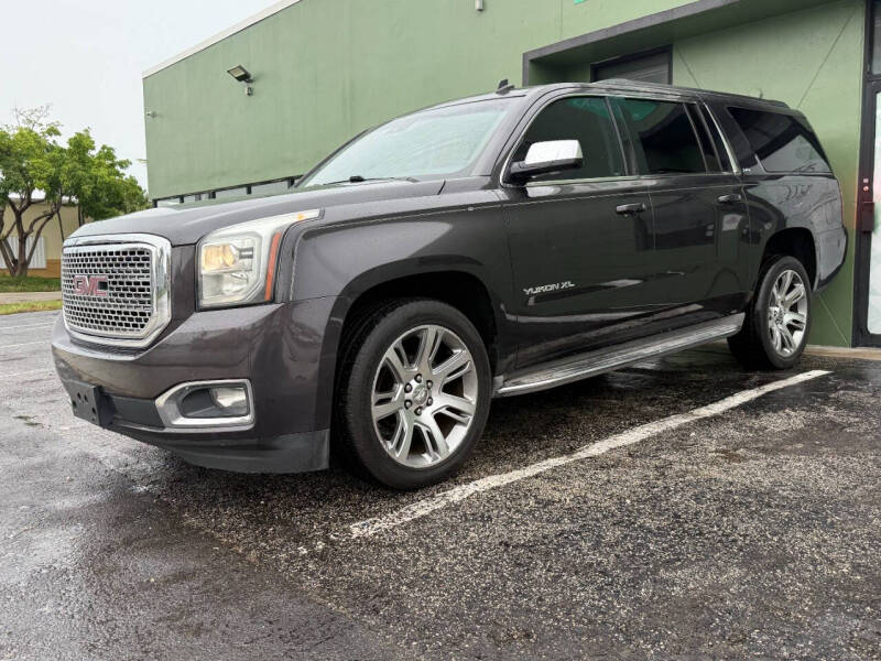 2015 GMC Yukon XL SLT
