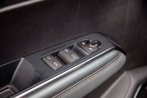 2024 GMC Acadia AT4