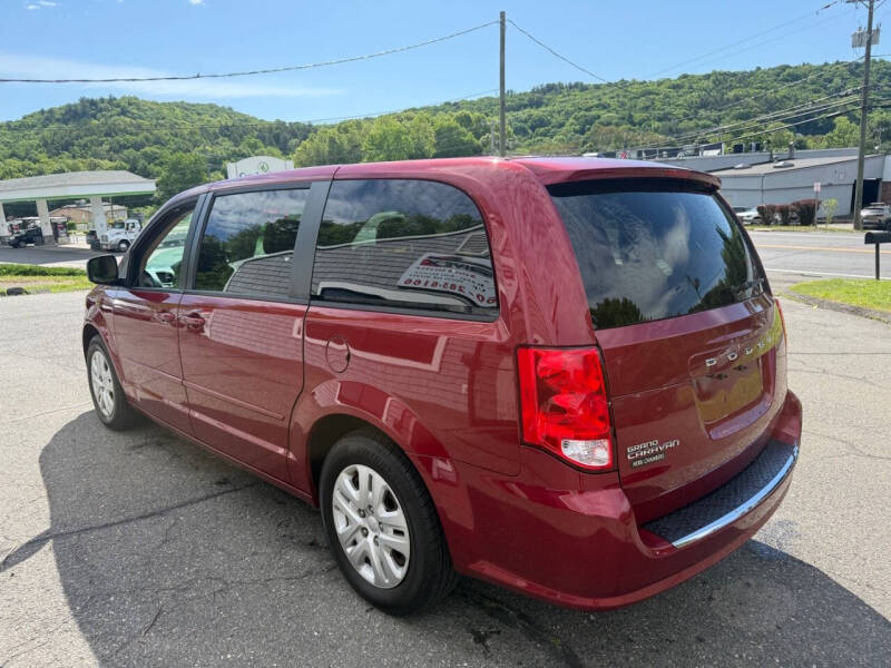 2015 Dodge Grand Caravan SE