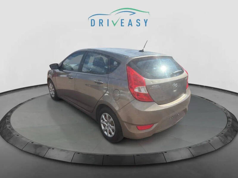 2012 Hyundai Accent GS