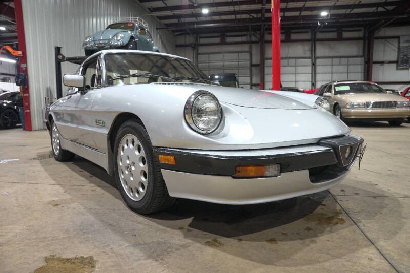 1987 Alfa Romeo Spider Quadrifoglio