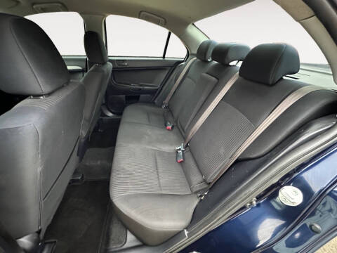 2014 Mitsubishi Lancer ES