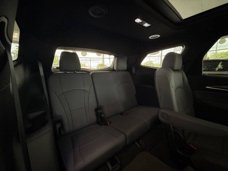 2024 Buick Enclave Essence