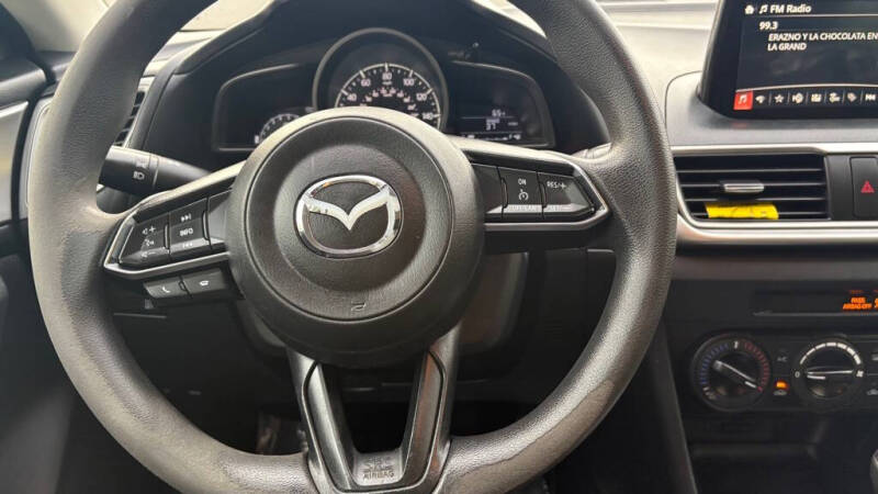 2017 Mazda MAZDA3 Sport