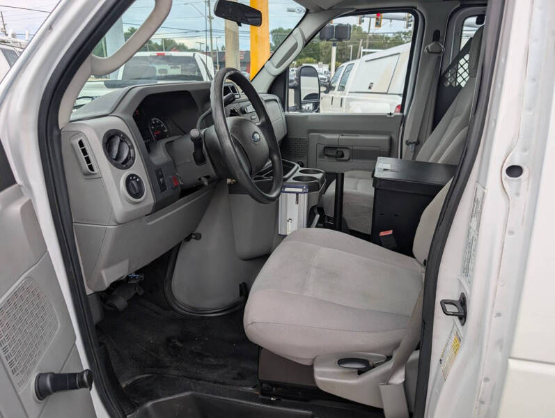 2014 Ford E-Series