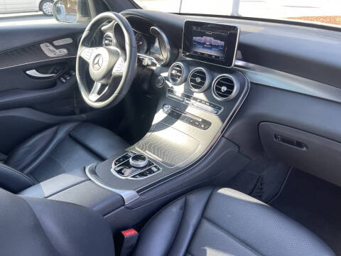 2018 Mercedes-Benz GLC GLC 300