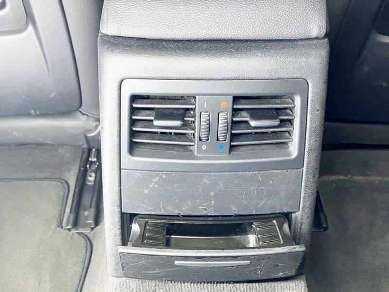 2006 BMW 3 Series 325xi