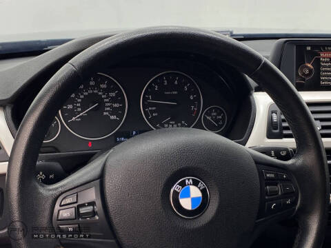 2016 BMW 3 Series 320i