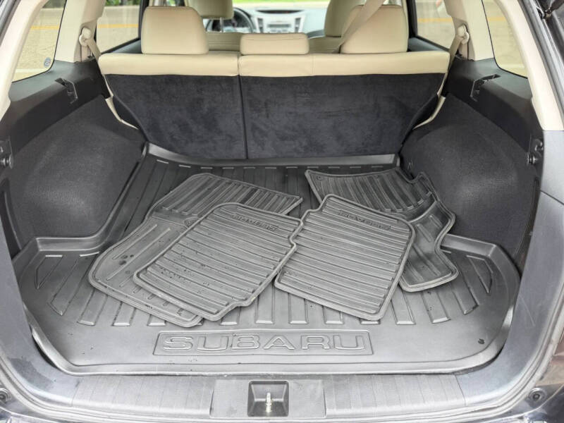 2011 Subaru Outback 2.5i Limited