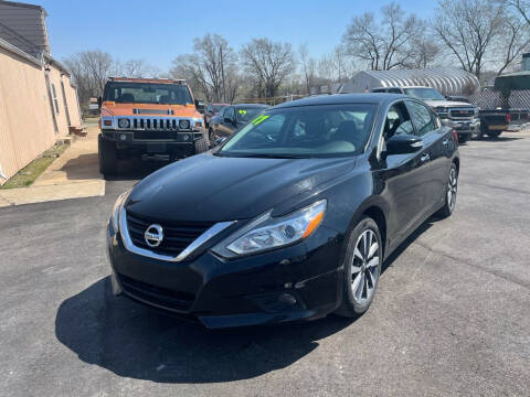 2017 Nissan Altima for sale at Jerry & Menos Auto Sales in Belton MO