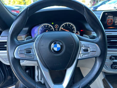 2017 BMW 7 Series 740i