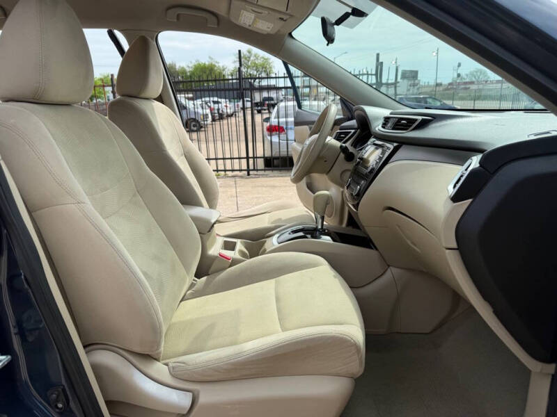 2015 Nissan Rogue
