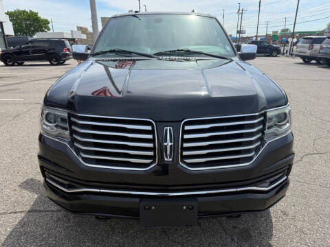 2016 Lincoln Navigator Select