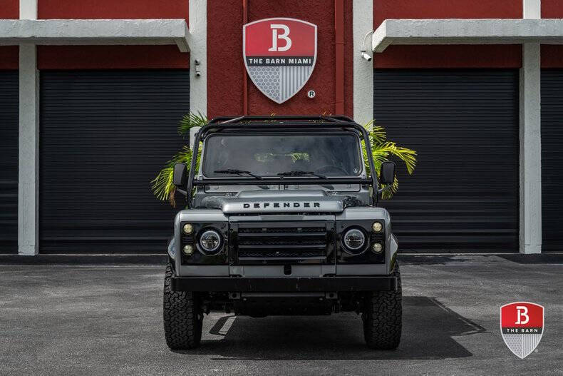 1987 Land Rover Defender