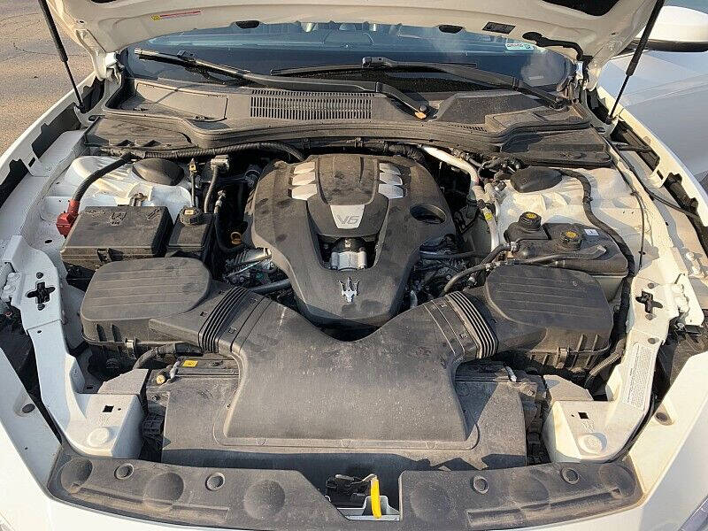 2017 Maserati Ghibli