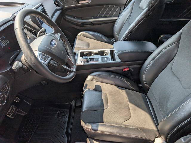 2023 Ford Edge ST