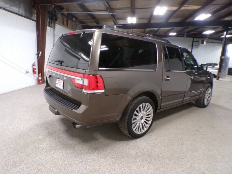 2017 Lincoln Navigator L Select