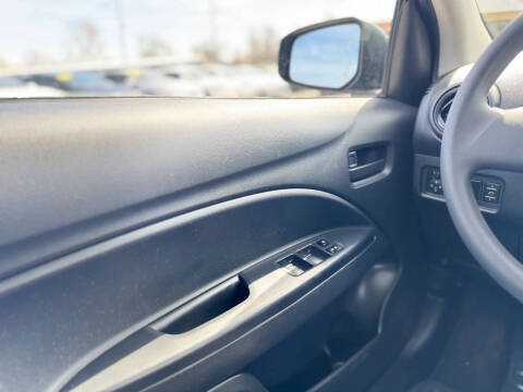 2015 Mitsubishi Mirage DE