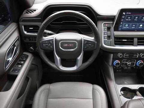 2022 GMC Yukon SLT