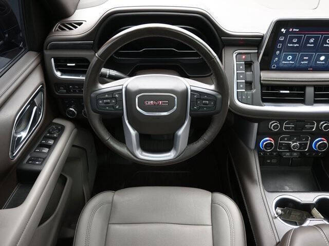 2022 GMC Yukon SLT