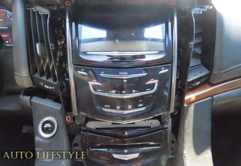 2017 Cadillac Escalade Luxury