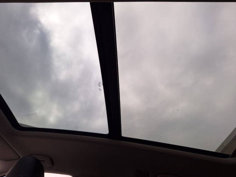 2025 Volkswagen Atlas SE