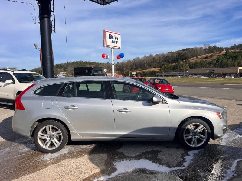 2015 Volvo V60 T5 Drive-E Premier Plus