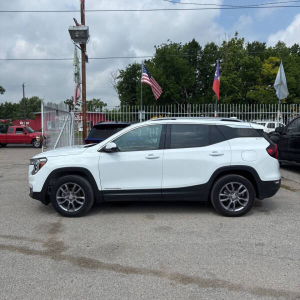 2024 GMC Terrain SLT