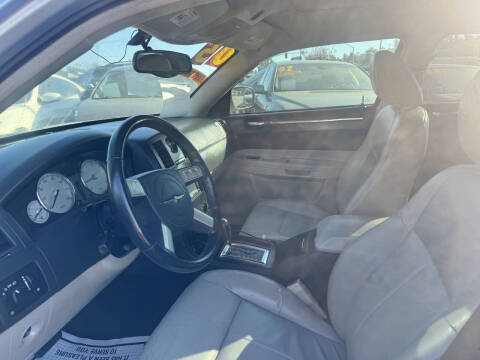 2005 Chrysler 300 Touring