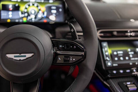 2026 Aston Martin Vantage Roadster