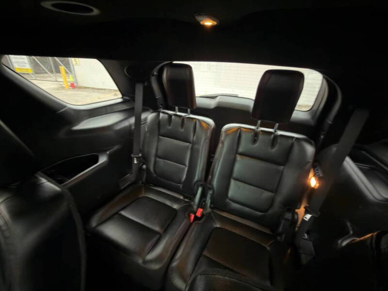 2016 Ford Explorer Sport