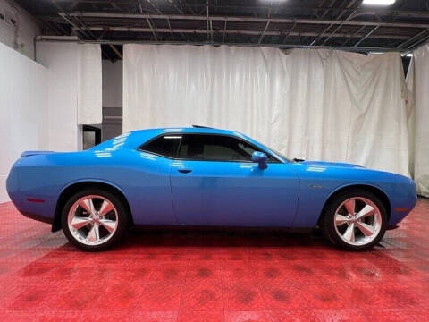 2016 Dodge Challenger R/T Plus