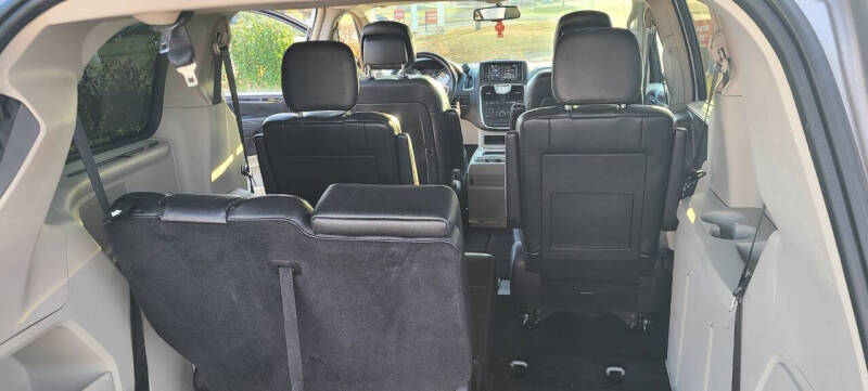 2014 Chrysler Town and Country Touring