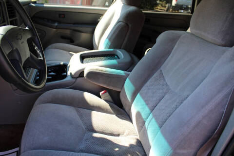 2003 Chevrolet Tahoe LS