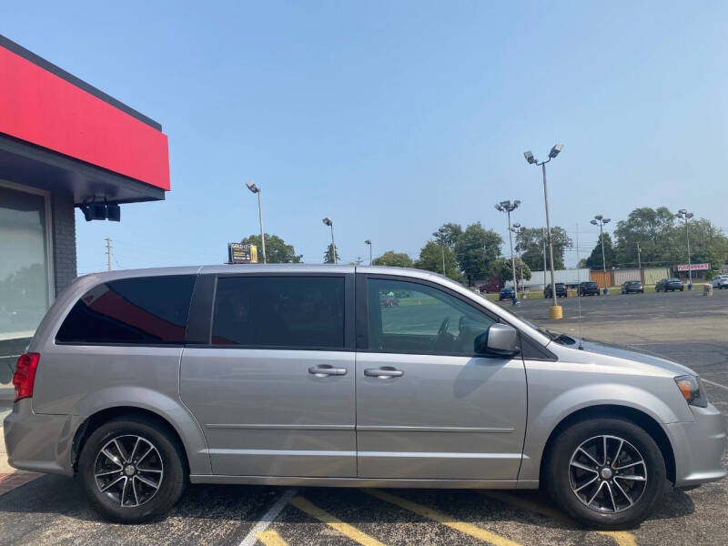 2017 Dodge Grand Caravan SE