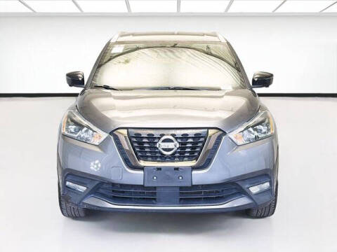 2020 Nissan Kicks SR
