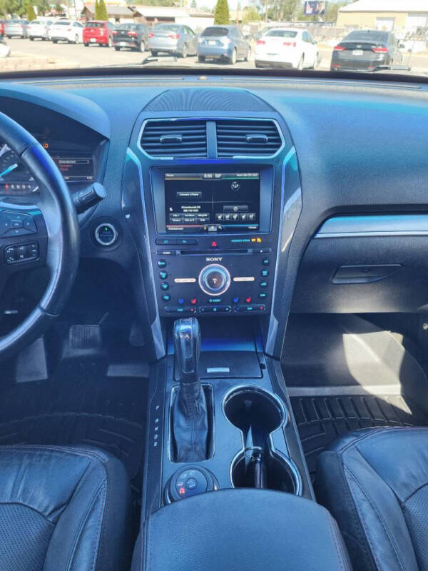 2016 Ford Explorer Sport