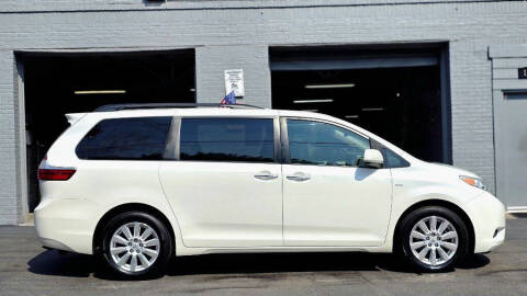 2017 Toyota Sienna