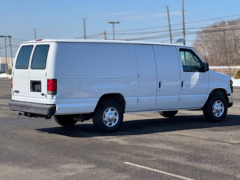2014 Ford E-Series