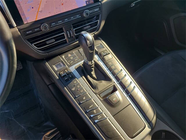 2021 Porsche Macan S