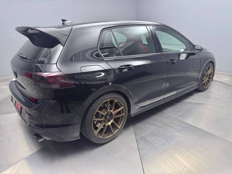 2023 Volkswagen Golf GTI SE