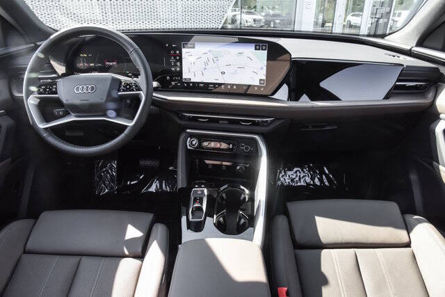 2025 Audi Q5 quattro Premium Plus TFSI