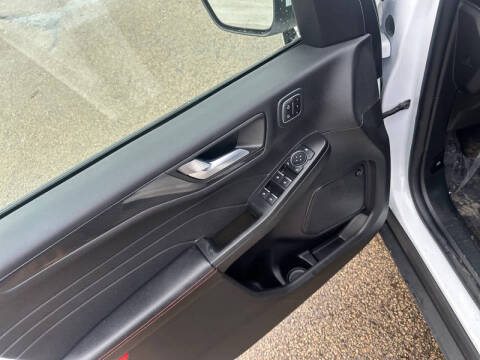 2023 Ford Escape ST-Line Select