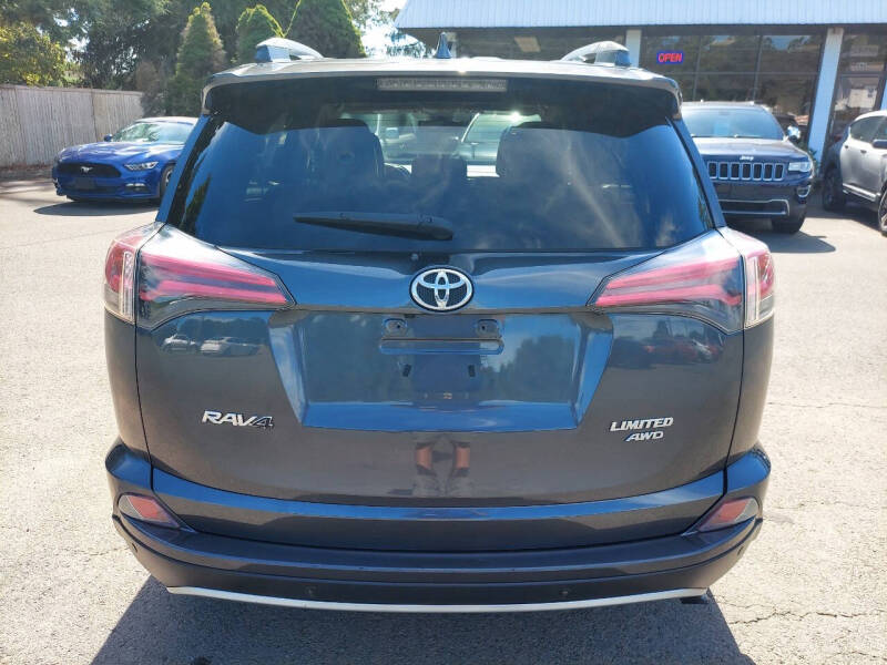 2017 Toyota RAV4 Limited