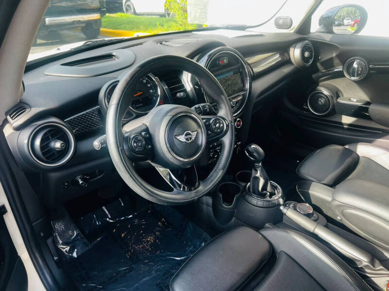 2015 MINI Hardtop 2 Door Cooper S
